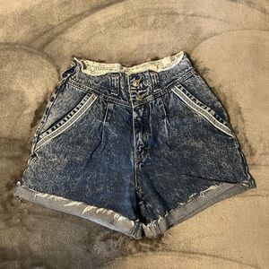 Vintage jeans shorts